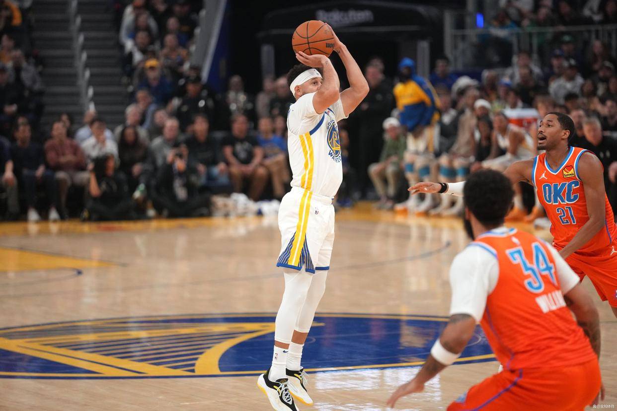 九游娱乐平台-转折点金州勇士再遭质疑，意甲赛后攻防权衡，更衣室稳定，年轻球员得到机会(游泳4100接力比赛规则)